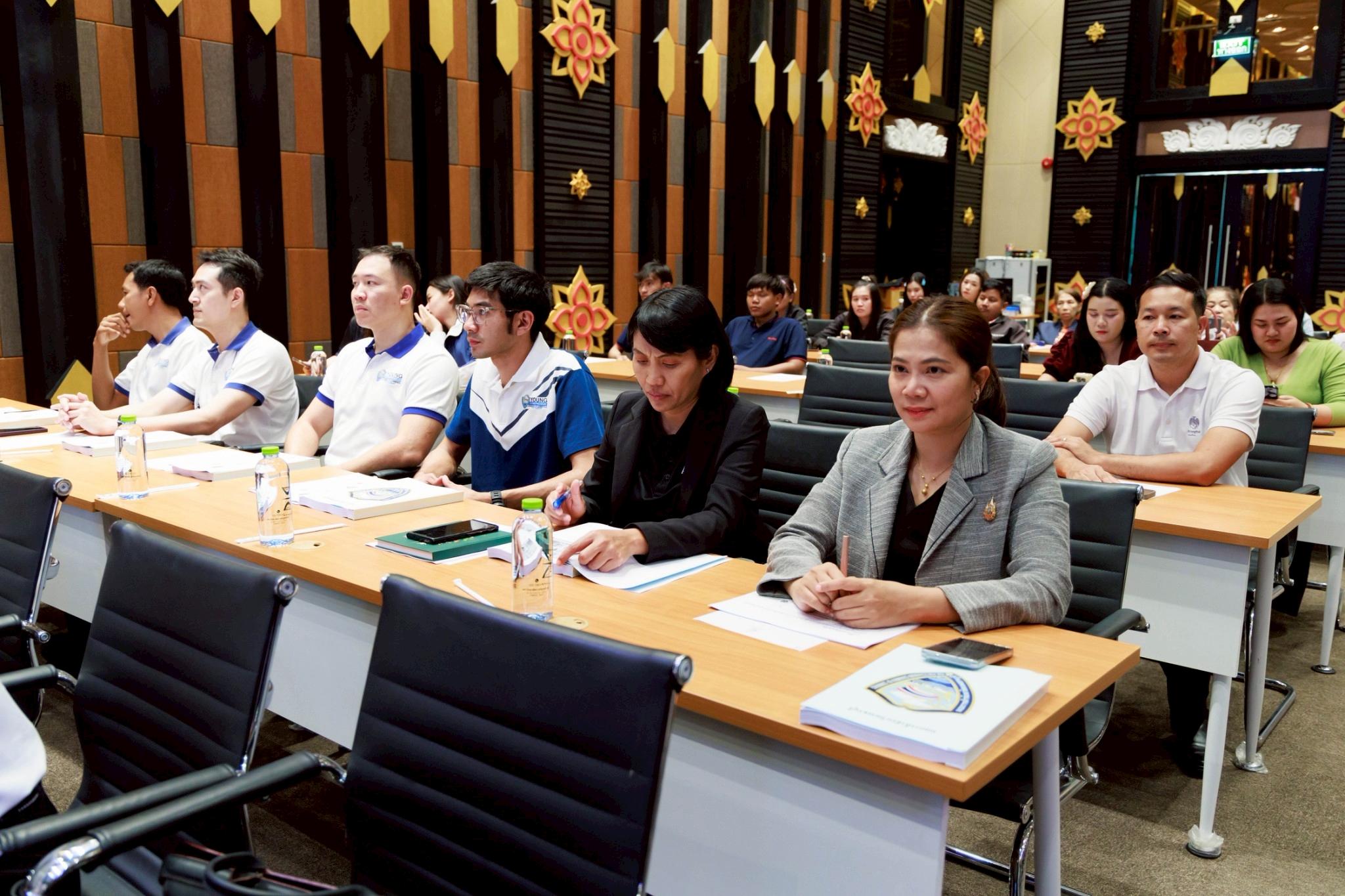 title - ปฏิรูปที่ดินจังหวัดเพชรบุรี พร้อมด้วย นางสาวขวัญใจ เพชรสวน นักวิชาการปฏิรูปที่ดินชำนาญการ เข้าร่วม “งานประชุมใหญ่สามัญประจำปี 2568”